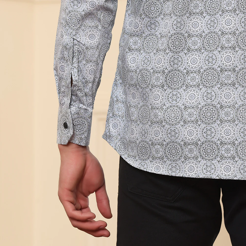Geometrical Print Casual Shirt Grey Color - Image 4
