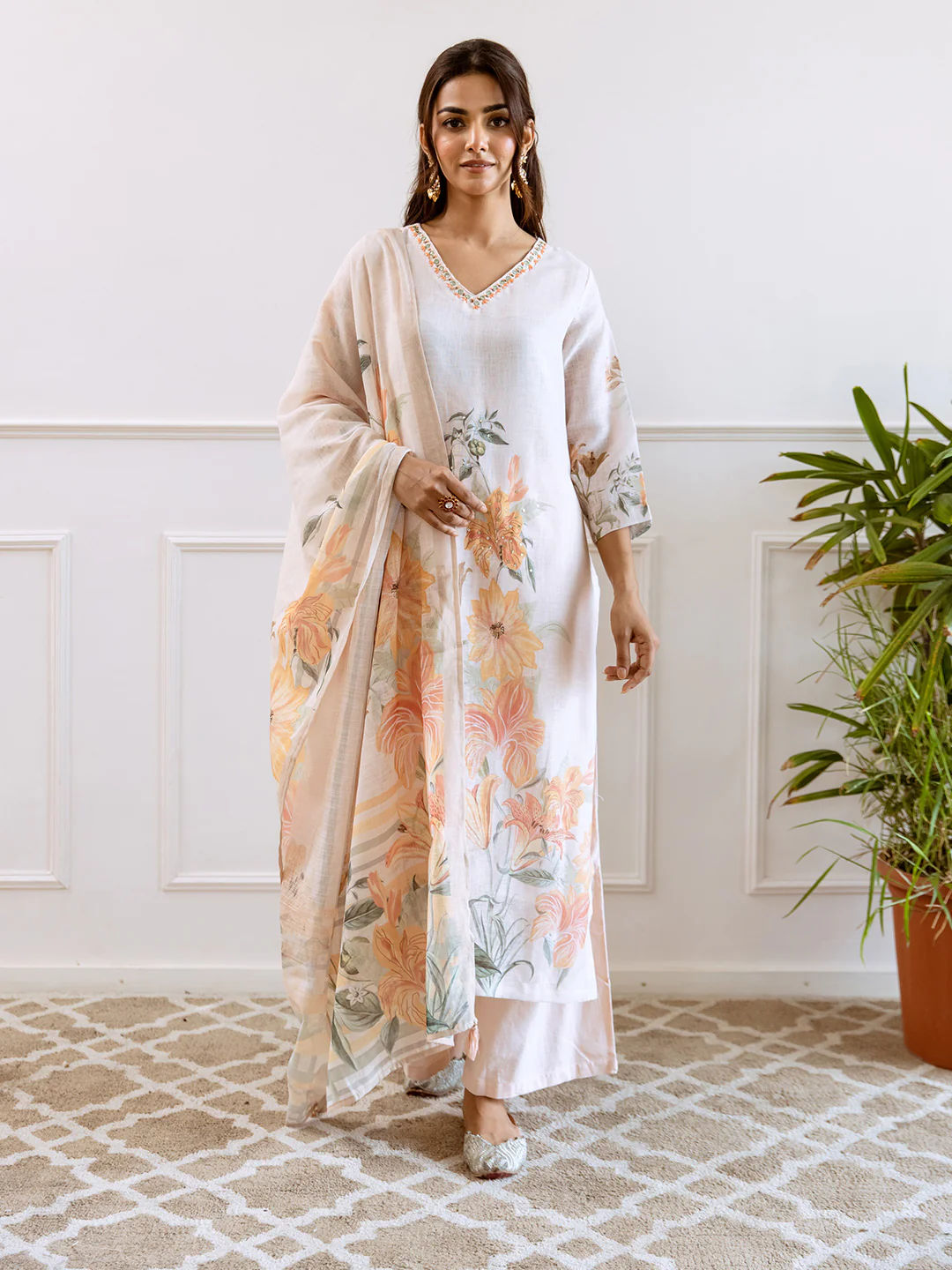 FLORAL PRINTED LINEN STRAIGHT KURTA SET WITH DUPATTA | THREE-PIECE ETHNIC WEAR FOR WOMEN | PLUS SIZE AVAILABLE-Cream - Image 6