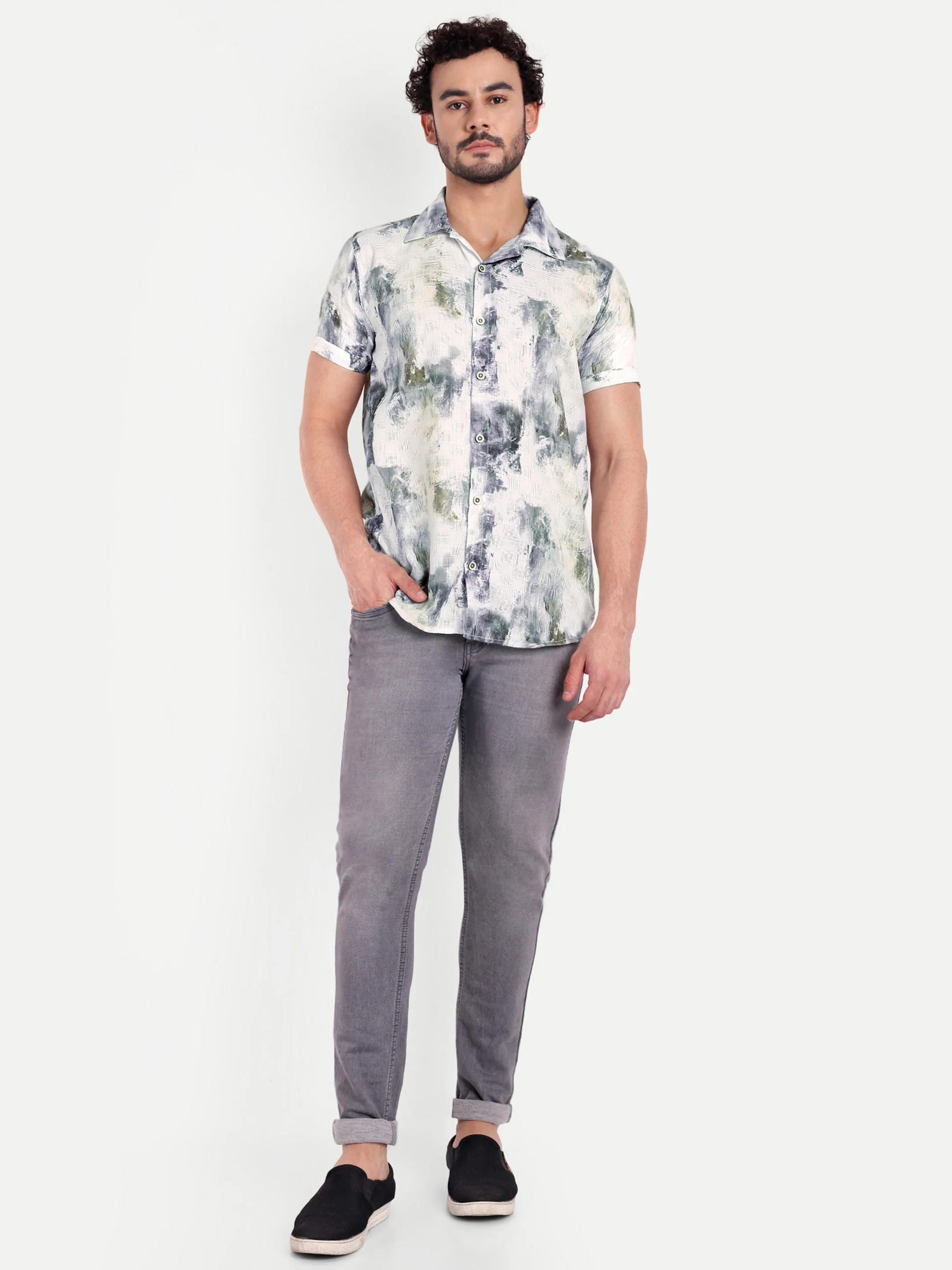 Off White Printed Textured Half Shirt - Image 5